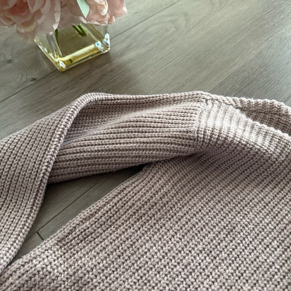 Lulu's Mauve Pink Ribbed V Back Dolman Ribbed Sweater Dress - Picture 3 of 7